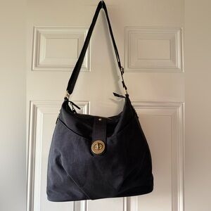 Baggallini Woman’s Black Shoulder/ Hobo/Crossover Bag Purse Nylon